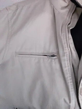 Chaqueta beige nueva de hombre