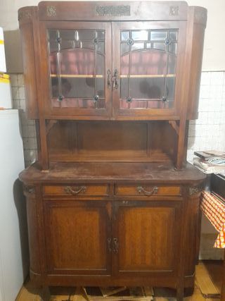 Credenza d'epoca in stile Art Nouveau (Liberty)