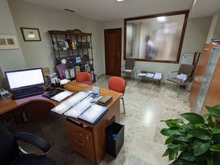 Local comercial en venta en Centro - El Pilar en Ciudad Real