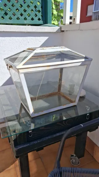 Urna de Votación Vintage