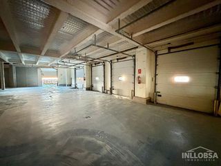 Nave industrial en venta en Artés
