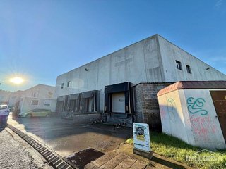 Nave industrial en venta en Artés
