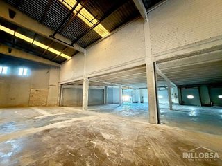 Nave industrial en venta en Artés