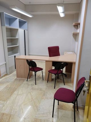 Oficina en alquiler en Carretas - Huerta de Marzo - La Pajarita en Albacete