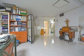 Local comercial en venta en Centro en Cáceres