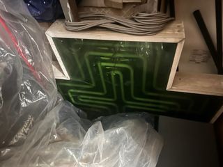 Cruz de farmacia antigua verde