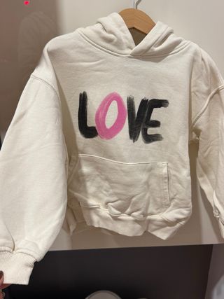 Sudadera niña Zara LOVE