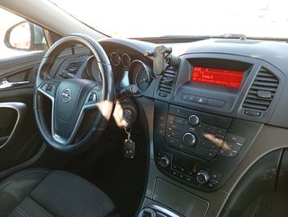 Opel Insignia 2011