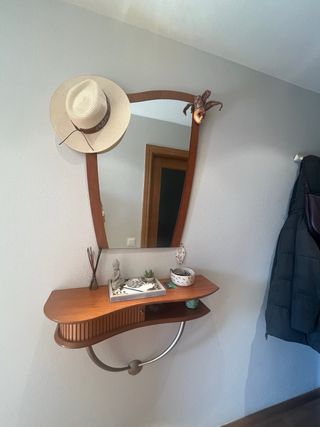 Ingresso con specchio