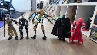 Star Wars: 5 Figuras tipo Lego (Leer)