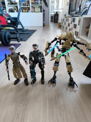 Star Wars: 5 Figuras tipo Lego (Leer)