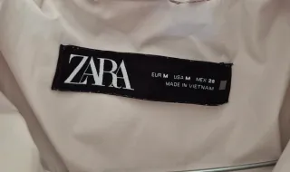 Cazadora acolchada Zara beige mujer