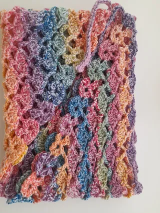 Pañoleta cuello o toquilla para niña multicolor