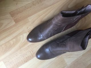 Botines de tacón Wonders marrones