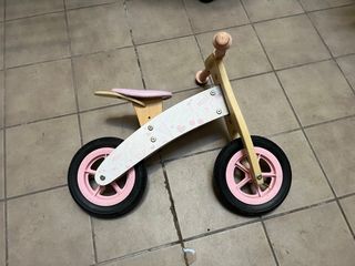 Bici de madera para niña