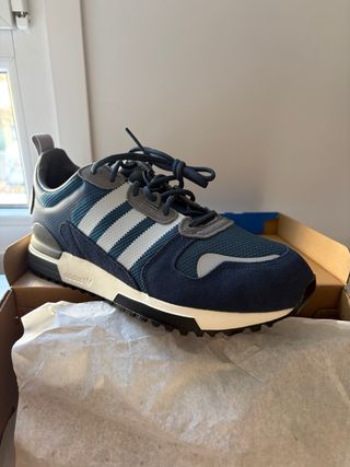Zapatillas Adidas ZX 700 Azul Blanco