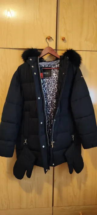 Parka Geox Mujer Talla 42 Negra Nueva