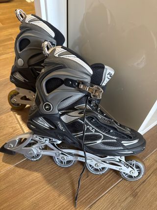 Patines Fila Talla 45. Puesto 2 veces.