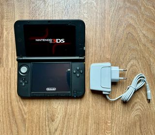‼️ NINTENDO 3DS XL ROSSA E NERA ‼️