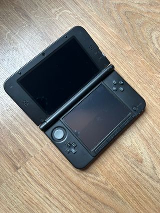 ‼️ NINTENDO 3DS XL ROSSA E NERA ‼️