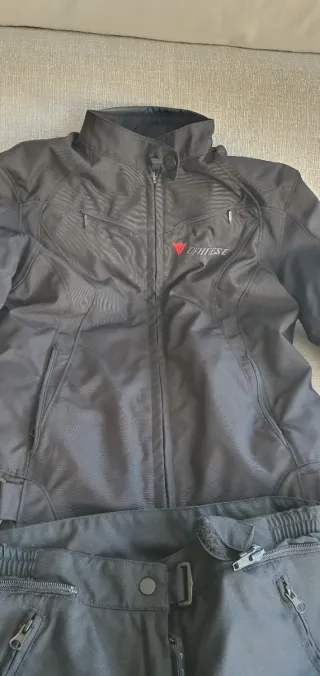 Chaqueta y pantalón Dainese Chrono Lady