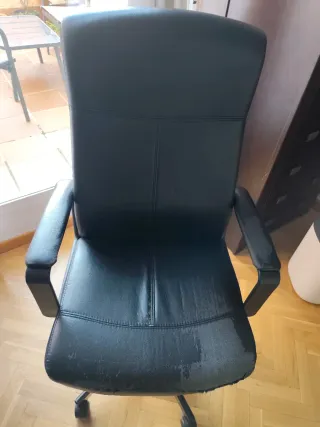 Silla de escritorio negra