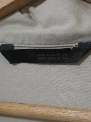 Camisa de zara manga corta con estampado de polo