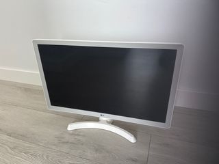 Smart TV LG 24 Blanca