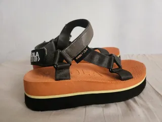 Sandalias Plataforma Bimba y Lola T-38