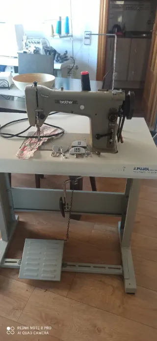 Máquina de coser puntada recta y zig-zag broter