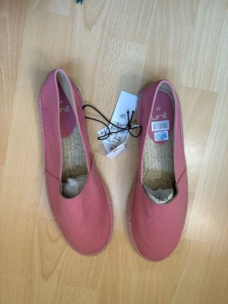 Alpargatas Unit rosas talla 44