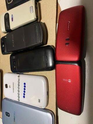 Lotto cellulari Samsung e Nokia da testare