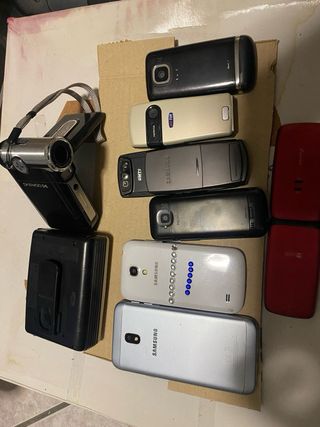 Lotto cellulari Samsung e Nokia da testare