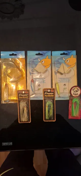 Gran lote de pesca para Lucio siluro o lucioperca