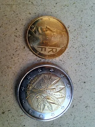 Monedas Francia Nuevo Diseño 2 euros y 10 centimos