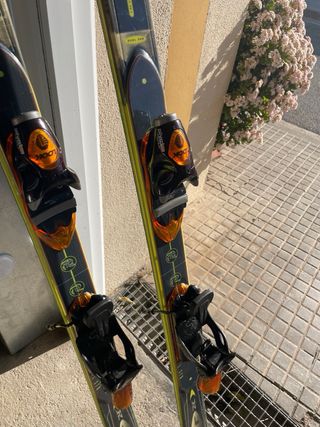 Esquís Rossignol Temporada 2001-2002 All Mountain