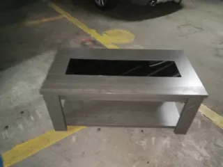 Mesa de centro moderna con tapa de cristal