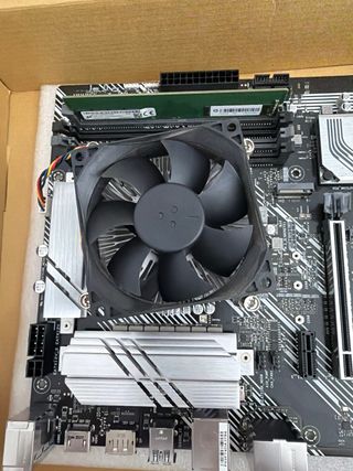 Placa Base ASUS PRIME Z490-P + 16GB RAM + CPU i7