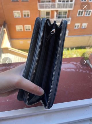 Monedero Misako piel azul grande bordado