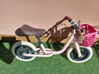 Bicicleta rosa sin pedales 10 pulgadas