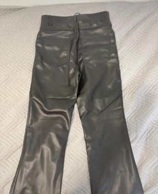 Pantalón campana Zara