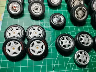 Ruedas Escala 1:18 Multimarca