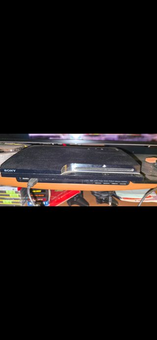 PlayStation 3 con Juegos y 2 Controles