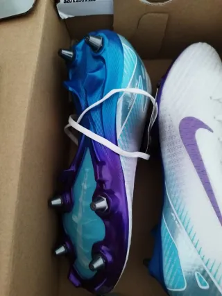 Botas de fútbol Nike