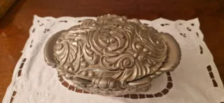 Portagioie antico con carillon