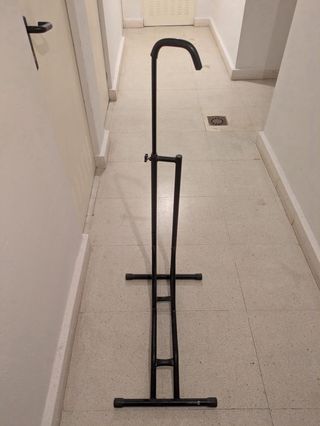 Soporte de suelo para bicicleta