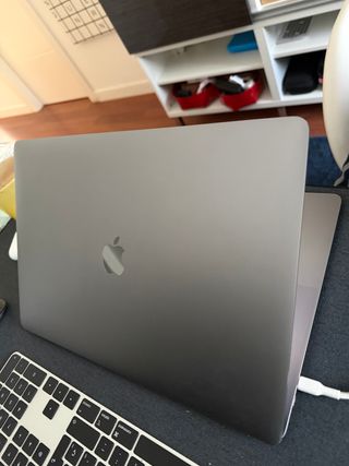 MacBook Pro 15 2017 Intel i7 4 núcleos