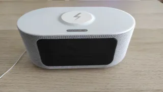 Reloj Despertador Digital con cargador inalambrico