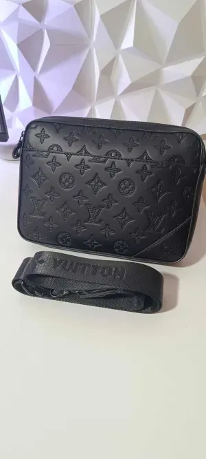 Bandolera Louis Vuitton Negra