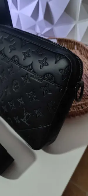 Bandolera Louis Vuitton Negra